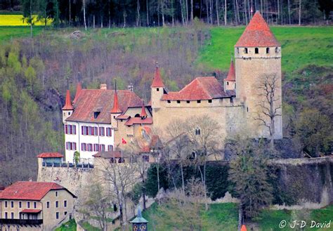 Castillo de Lucens, Château de Lucens - Megaconstrucciones, Extreme Engineering