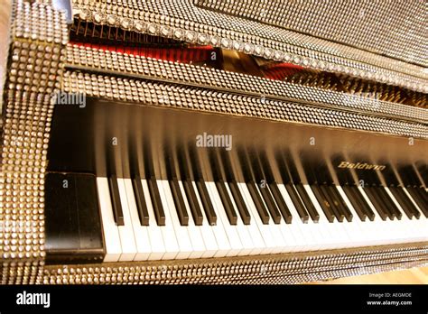 Liberace piano hi-res stock photography and images - Alamy