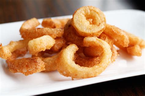 Beer Battered Onion Rings Recipe