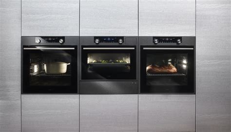 Buy OM8487B 45 cm Built-In Microwave Oven Online at Best Prices | Hafele Appliances