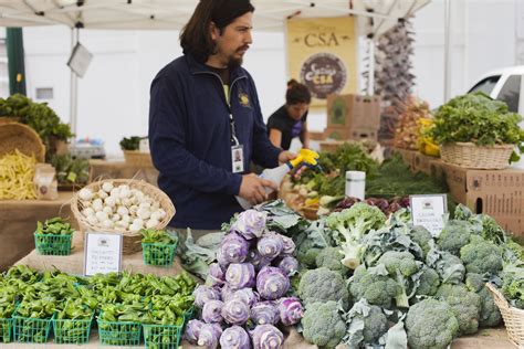 The Little Italy Mercato Farmers Market is every Saturday year round! | Luna Photography ...