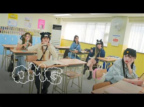 [4X4] NewJeans 뉴진스 - OMG I MV DANCE COVER (School ver) (with. OIOI) - YouTube