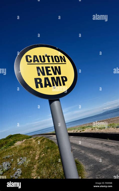 Caution signs hi-res stock photography and images - Alamy