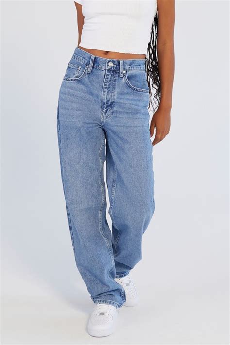 BDG High-Waisted Carpenter Jean – Medium Wash | High waisted baggy ...