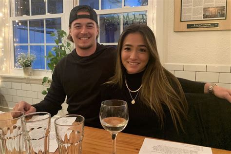 Pittsburgh QB Kenny Pickett engaged to girlfriend Amy Paternoster