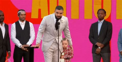 Watch Drake's 'Artist of the Decade' Acceptance Speech at 2021 ...