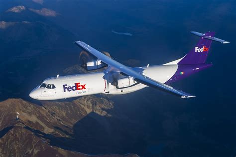 Air101: FedEx Express takes delivery of the first purpose-built regional ATR 72 Freighter ...