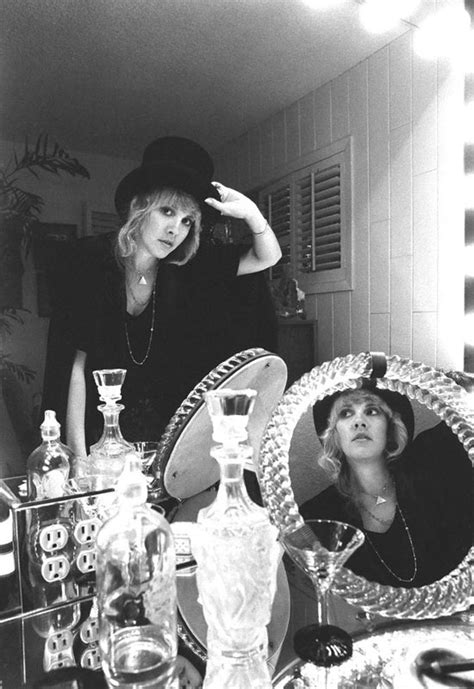 Stevie Nicks, Dressing Room Top Hat (Vert), Venice Beach, 1981 | San ...