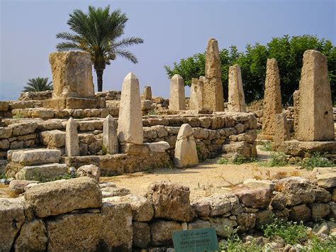 The history of Lebanon: LEBANESE HISTORICAL SITES