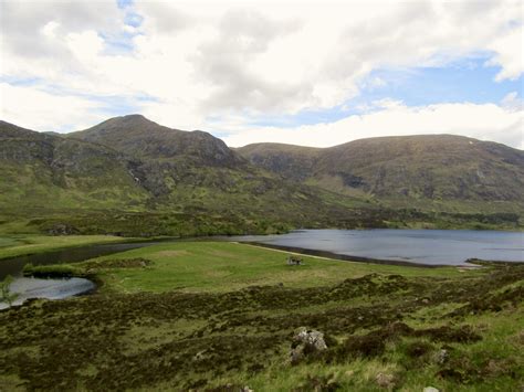 Hiking in Glen Affric, Scotland: The Loch Affric Circuit - Away With Maja