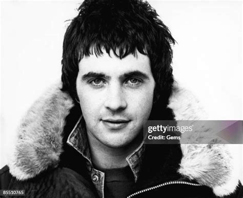 David Essex 1970 Photos and Premium High Res Pictures - Getty Images