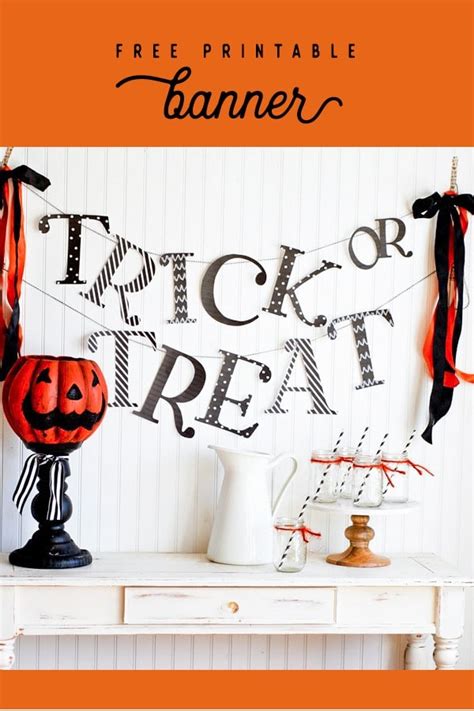 Trick or Treat Halloween Banner | Free Printable - Ella Claire & Co.