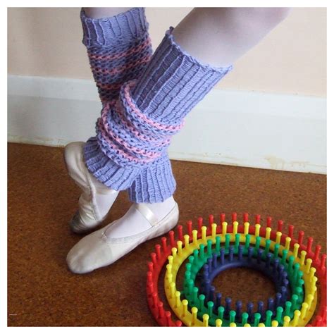 FitzBirch Crafts: Knifty Loom Knit Leg Warmers