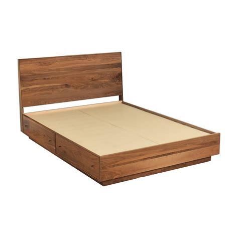 40% OFF - Room & Board Room & Board Hudson Queen Storage Bed / Beds