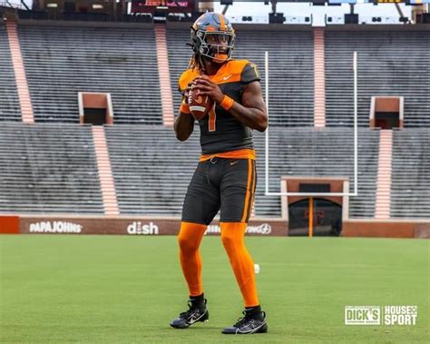 Why Tennessee football is wearing a new Smokey Grey uniform | Football | utdailybeacon.com