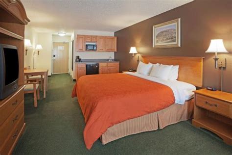 Comfort Inn & Suites Milford / Cooperstown (Milford, NY): What to Know BEFORE You Bring Your Family