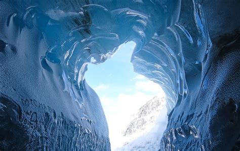 360 Virtual Tour of the Mendenhall Glacier Ice Caves