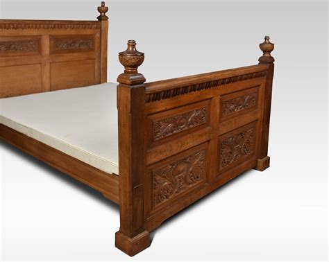 Carved Oak Double Bed - Antiques Atlas