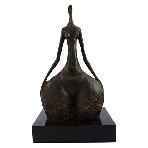 Bronze Sculpture of the Venus de Milo in For Sale at 1stDibs