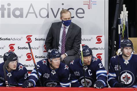 Winnipeg Jets: Who is the Front Runner to Start as the 6th Defenseman?