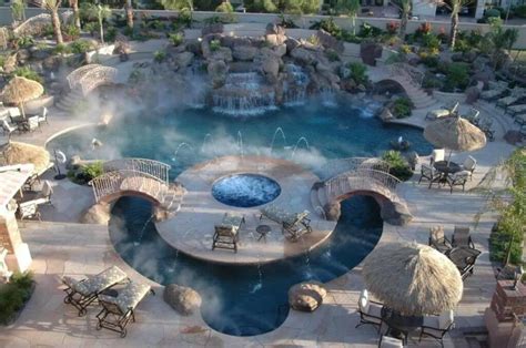 28 Remarkable Backyard Waterpark Ideas - Home Stratosphere