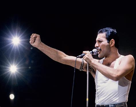 Freddie Mercury Performing at Live Aid 1985 | Etsy