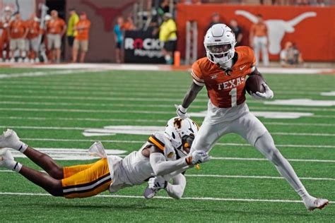 WATCH: Texas Longhorns' Xavier Worthy Flies Past BYU Cougars for Punt ...