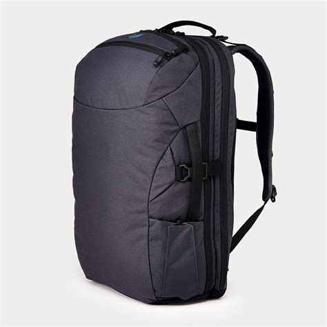 5 Best Travel Backpacks for Digital Nomads