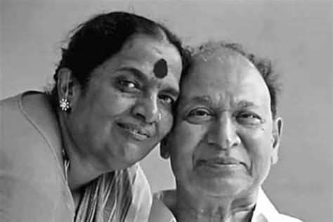 Late Kannada Actor Dr Rajkumar And Legacy Of Women In His Family, Take ...