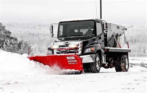 snow-and-ice-snow-plows-commercial-plows-western-pro-plus-hd-straight ...