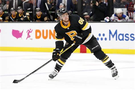 Boston Bruins: Can David Pastrnak Score 50 Goals in 50 Games? HD ...