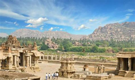 The Fascinating History And Story of Hampi And Vijayanagara Empire