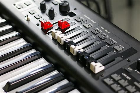 Yamaha YC61 - Review - Keys Review