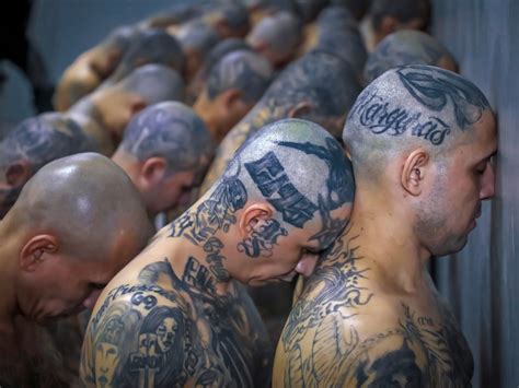 Photos : À l’intérieur de la nouvelle « méga prison » d’El Salvador ...