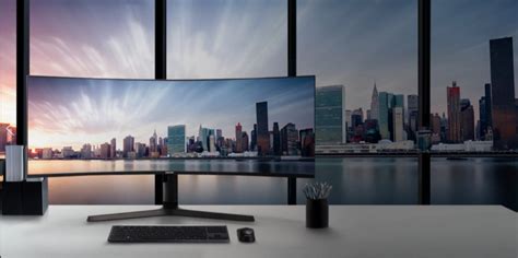 How a curved monitor brings ergonomic benefits — and productivity ...