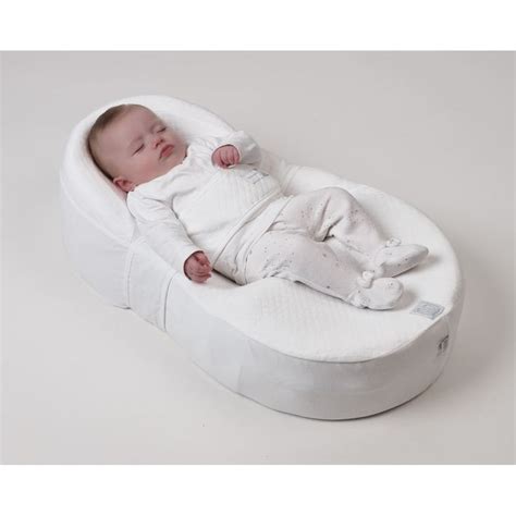 Cocoonababy + Fitted Sheet | Baby sleep, Baby nest, One month baby