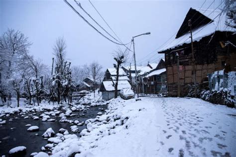 Pahalgam In November 2022: A Handy Guide To The City Of Snow