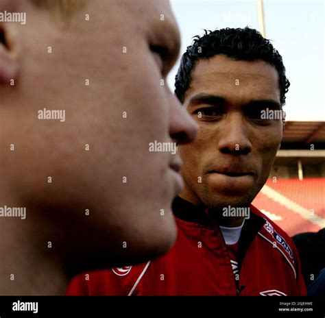 John arne riise norway hi-res stock photography and images - Alamy