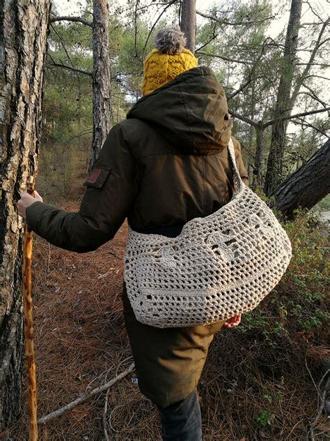 Mushroom Bag Crochet Pattern — byGoldenberry