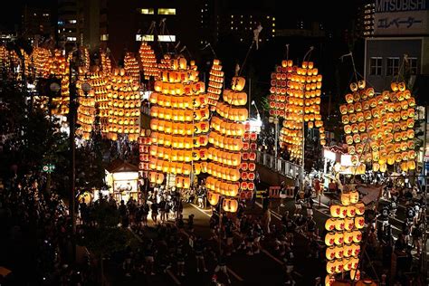 Akita Kanto Festival - Spectacular Night Sky With 10,000 Lanterns! | MATCHA - JAPAN TRAVEL WEB ...