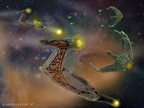 Romulan Bird of Prey vs Klingon Bird of Prey | Star trek art, Star trek artwork, Star trek ships