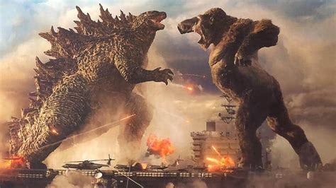 See Kong Punching Godzilla In First Godzilla Vs. Kong Footage | GIANT FREAKIN ROBOT