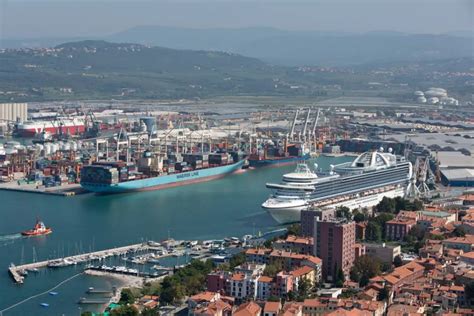 Koper Port to Support RORO Ships by 2021