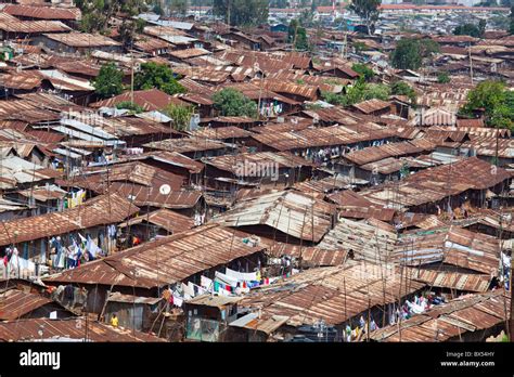 Kibera slum, Nairobi, Kenya Stock Photo - Alamy