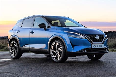 Third-gen Nissan Qashqai revealed; gets hybrid-only engine line-up ...