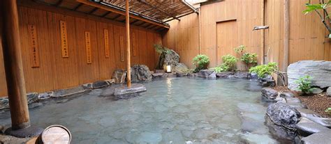 Shibu Onsen Kokuya Ryokan Hotel in Japan | ENCHANTING TRAVELS