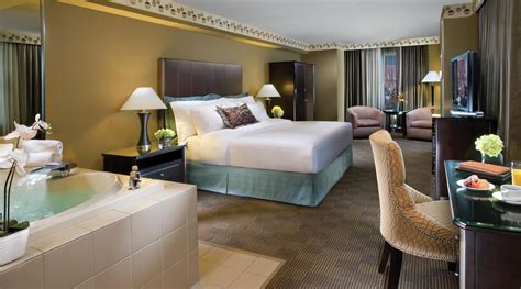 New York New York Hotel & Casino | Play & Stay in Las Vegas