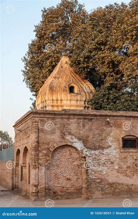 Gorakhnath Temple Peshawar Pakistan Stock Image - Image of gorakhnath, gorkhatri: 162618551