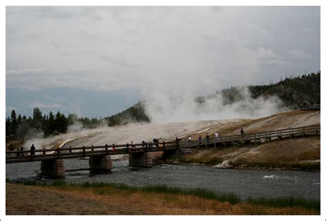 Midway Geyser Basin – ToadMama.com