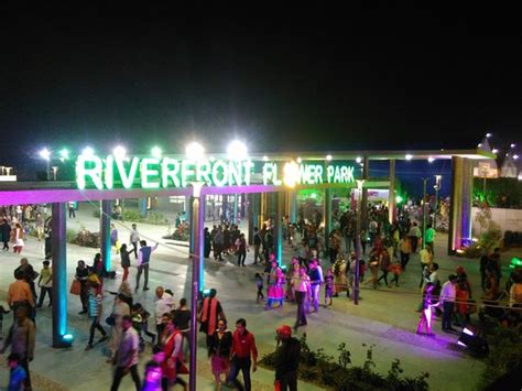 Riverfront Flower Park (Ahmedabad) - What to Know Before You Go (with ...